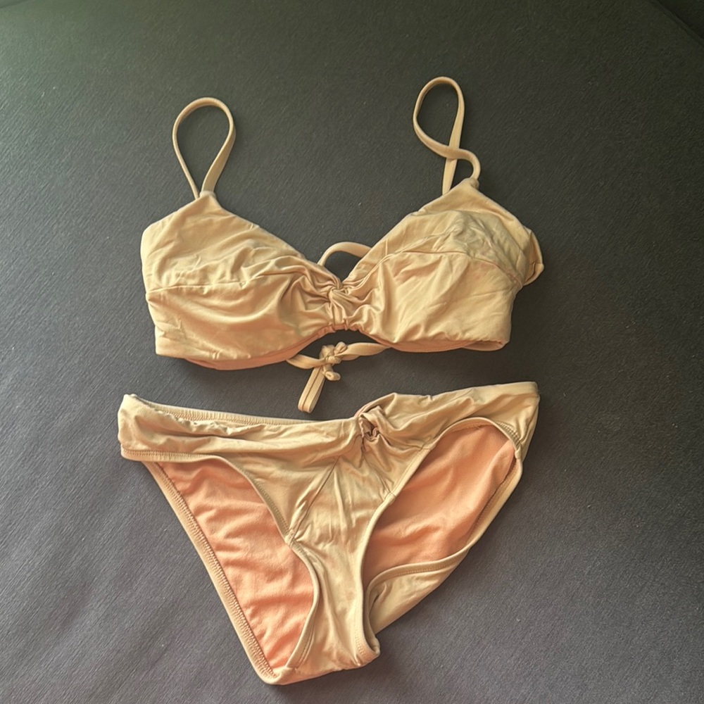 Elegant Light Pink Bikini Set